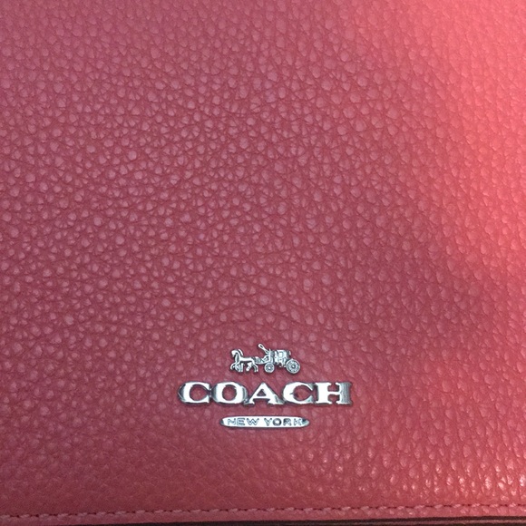 “Coach” leather crossbody bag, brand new - Picture 2 of 7